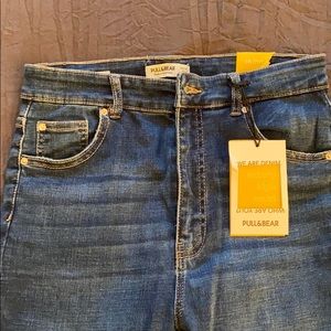 NEW Pull & Bear High Rise Jeans